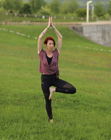 Тренер по пилатесу и йоге: асана